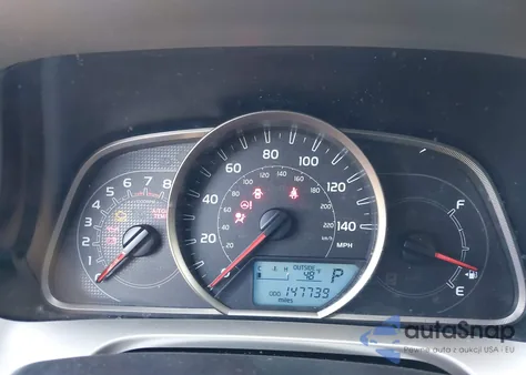 2015 Toyota Rav4 Le z USA, uszkodzony, nr VIN JTMBFREV0FD174829